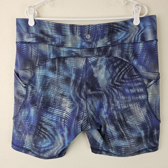 Lululemon Invigorate Short 8” Everlux Shapeshifter Blue Size 18 Pockets - Picture 5 of 11